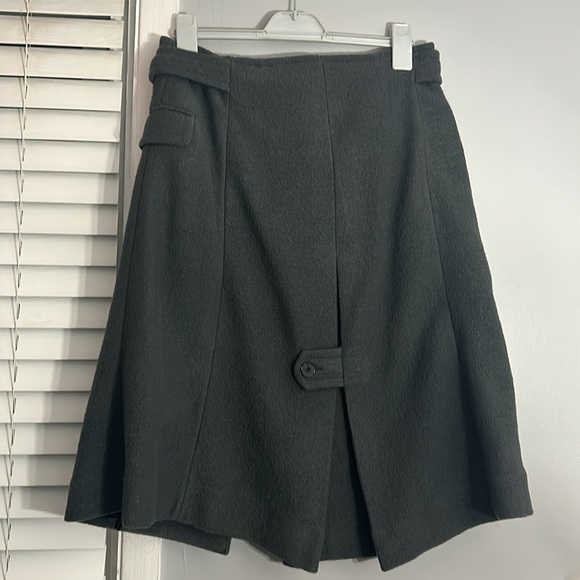 Women’s Zara Skirt - Picture 2 of 5